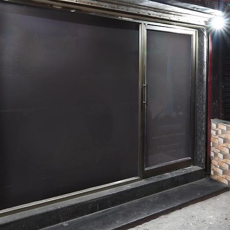 Hotel O Sigma Kalküta Dış mekan fotoğraf